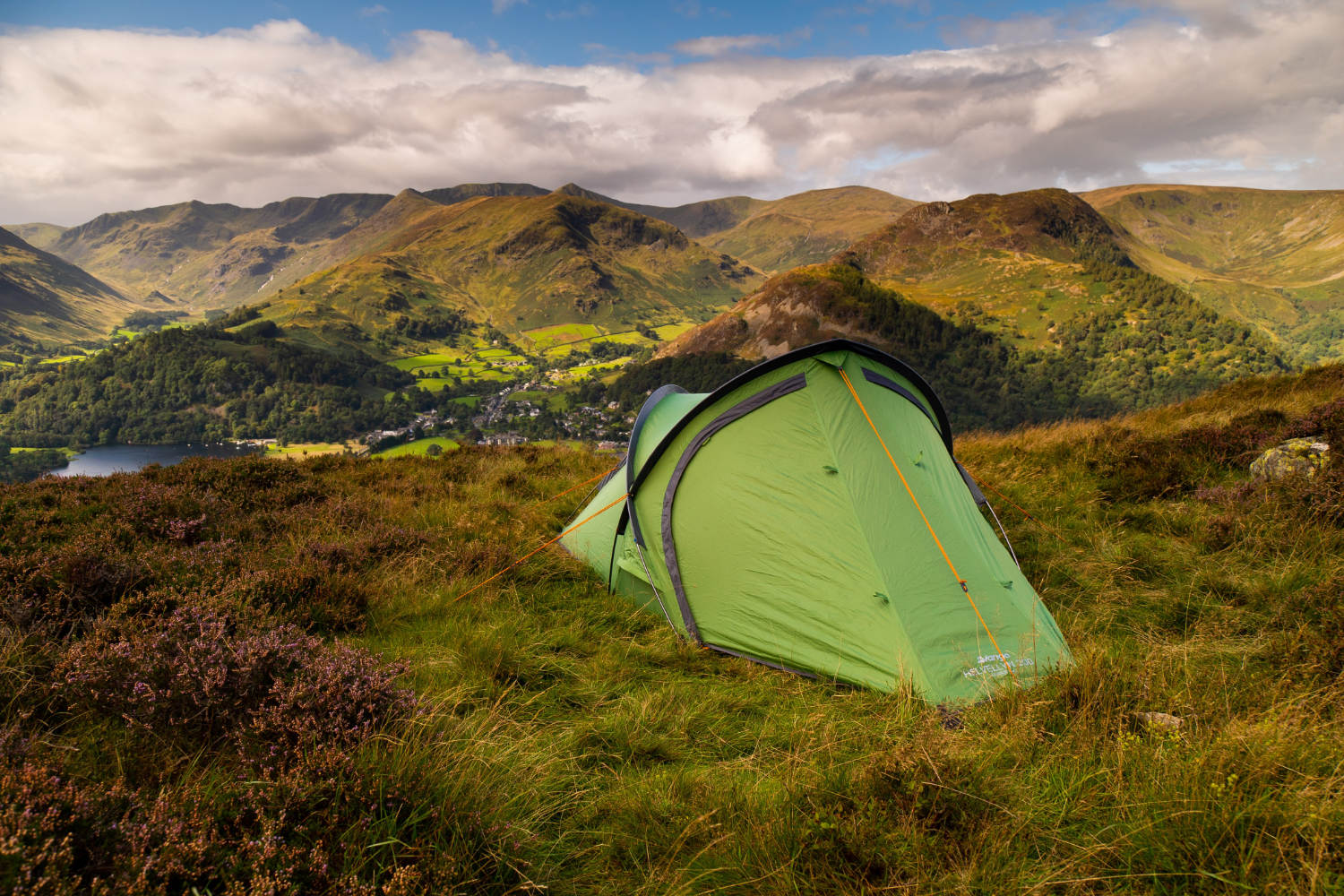 Vango shop helvellyn 300