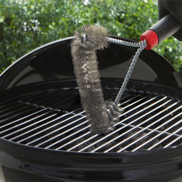 additional image for Weber 30cm Three-Sided Grill Brush
